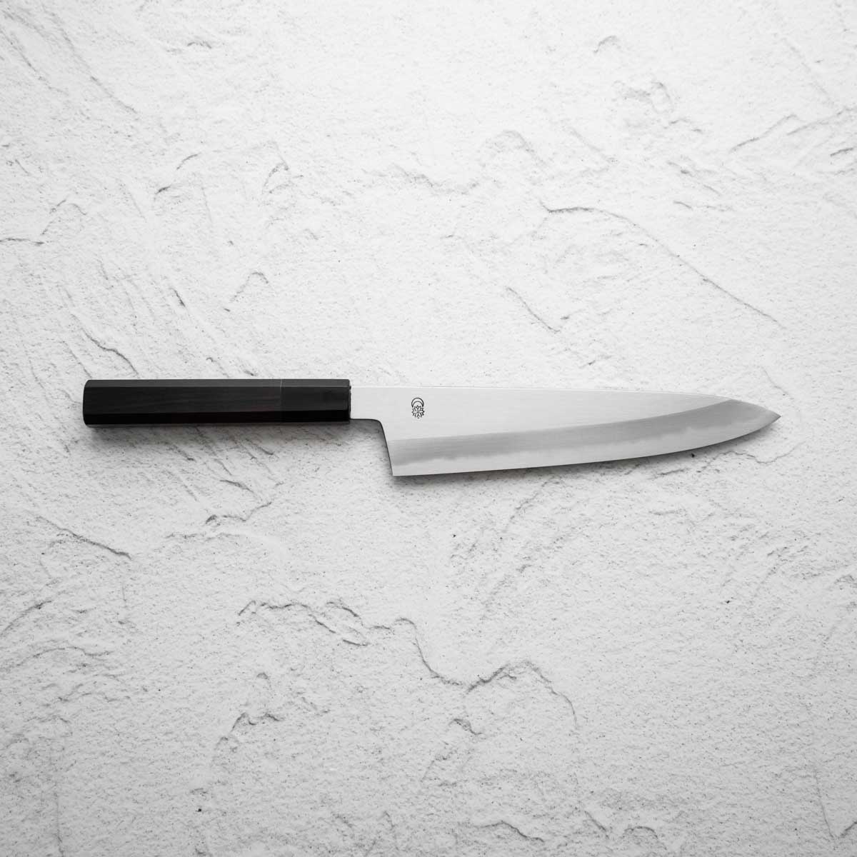 Chef or Santoku? What's the difference?