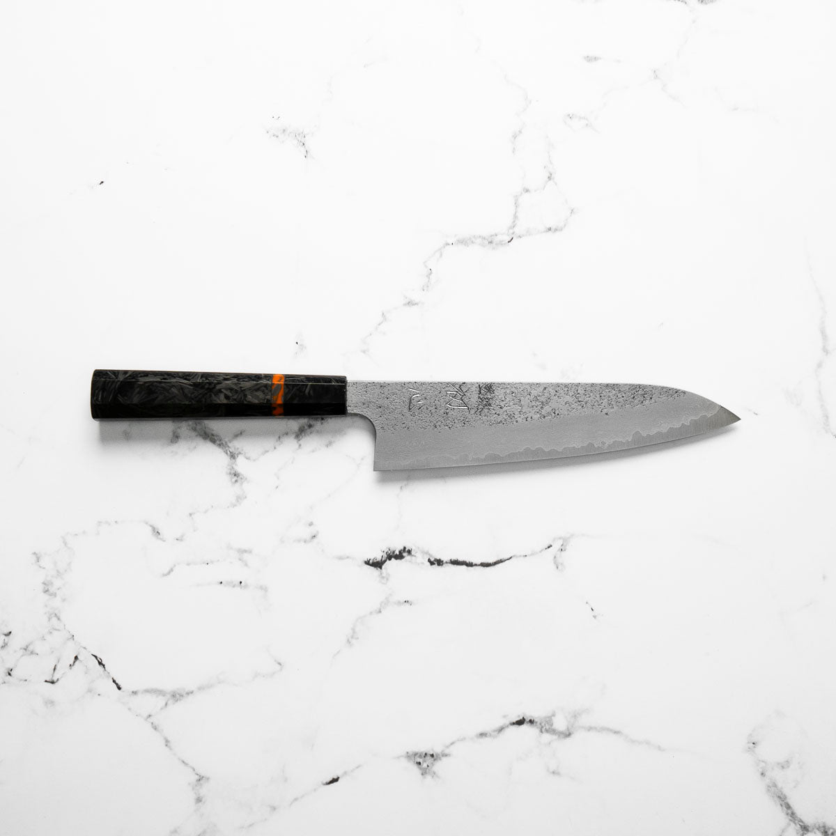 Hatsukokoro Ryusui Blue 2 Damascus Gyuto 210mm - Carbon Fibre - handle detail