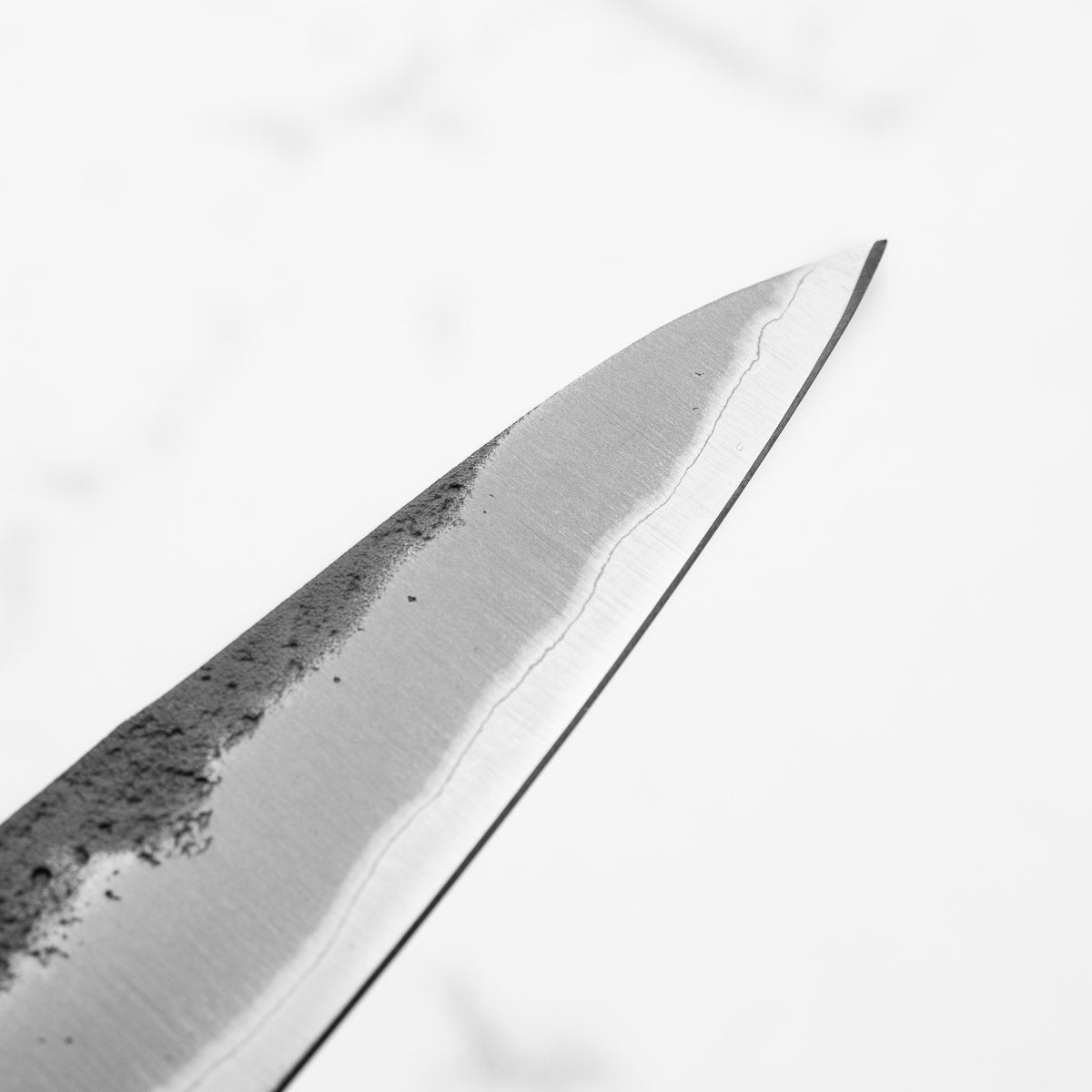 Sakai Kikumori Blue Super Kurouchi Petty 135mm - Dyed Maple w/White Stripe