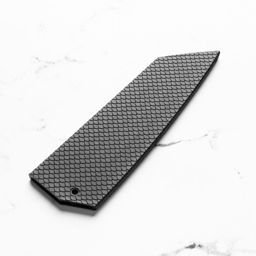 Senzo Black Bunka 165mm - Fitted Saya - Scales