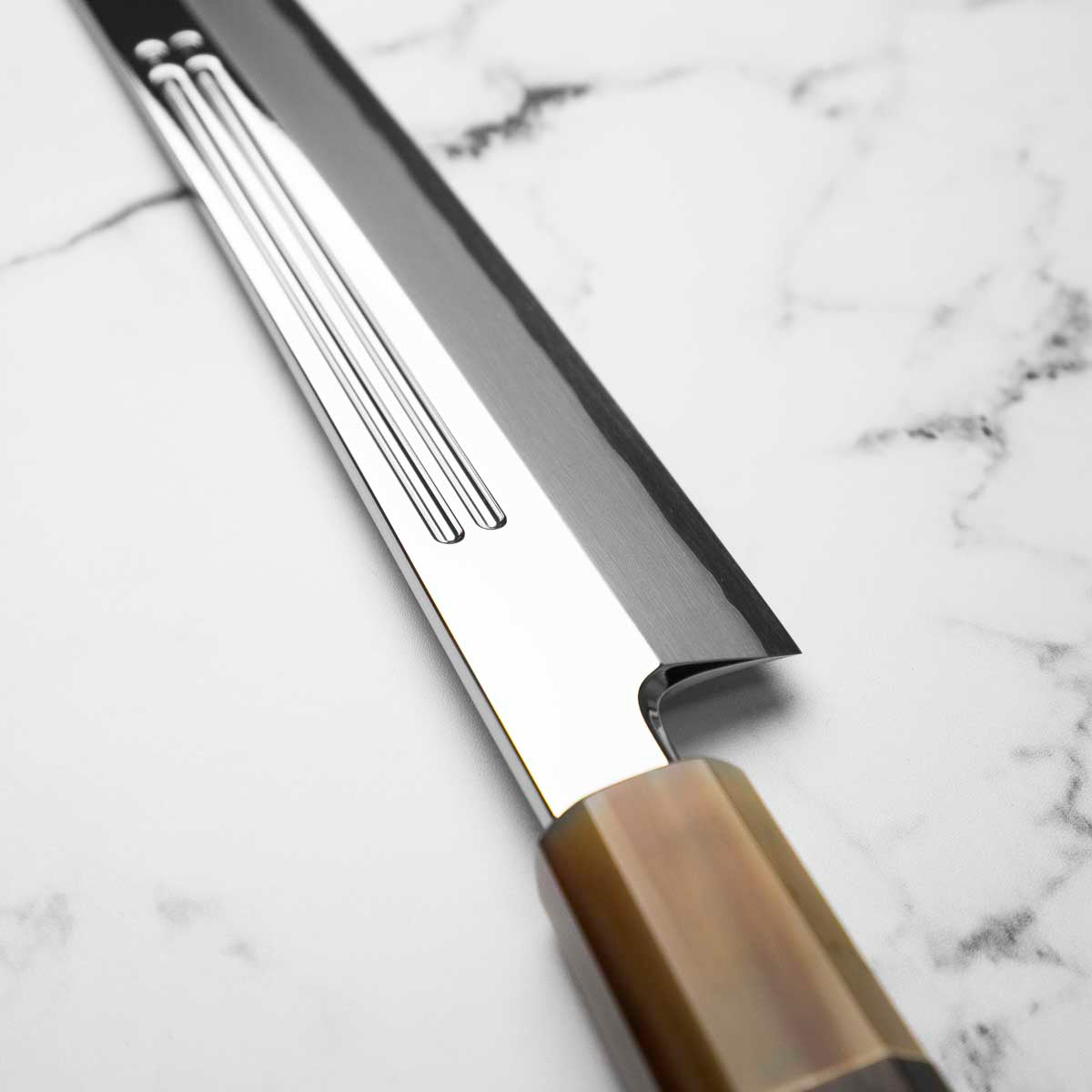 Yamawaki Hamono Kansho Kiritsuke Yanagiba 270mm - Ebony & Blonde