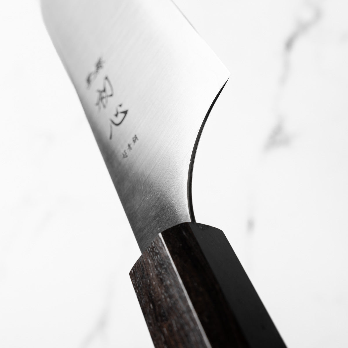 Hatsukokoro Hayabusa Blue Super Santoku 180mm - Ebony
