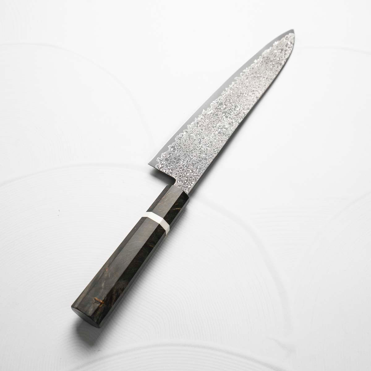 Hatsukokoro Saihyo SG2 Black Damascus Gyuto 240 - Maple