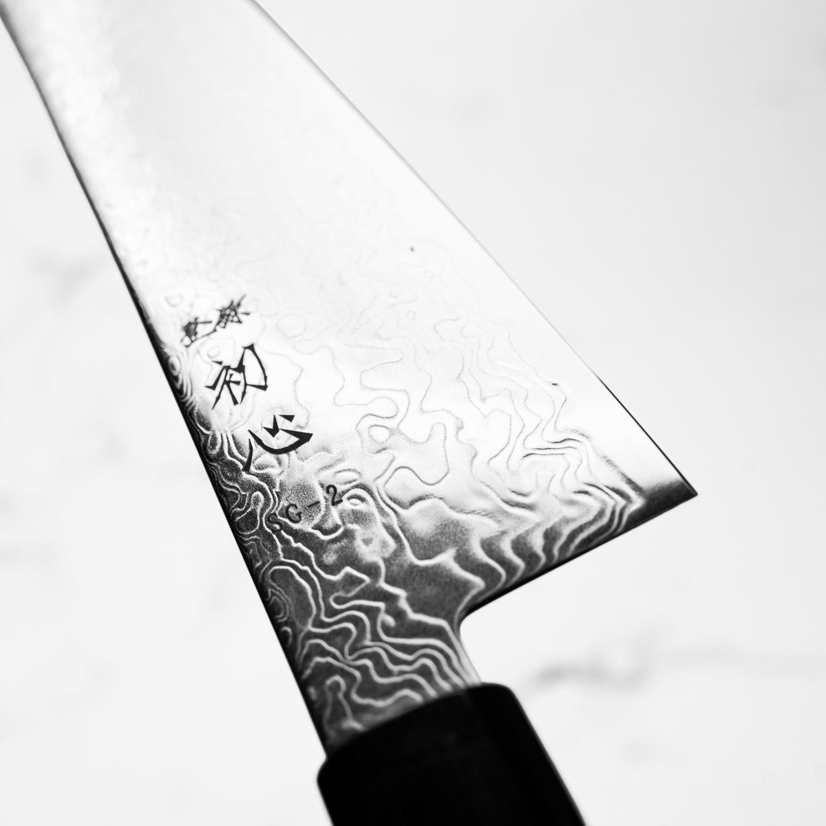 Hatsukokoro Ryuhyo Migaki SG2 Damascus Kiritsuke Gyuto 210mm -  Ebony