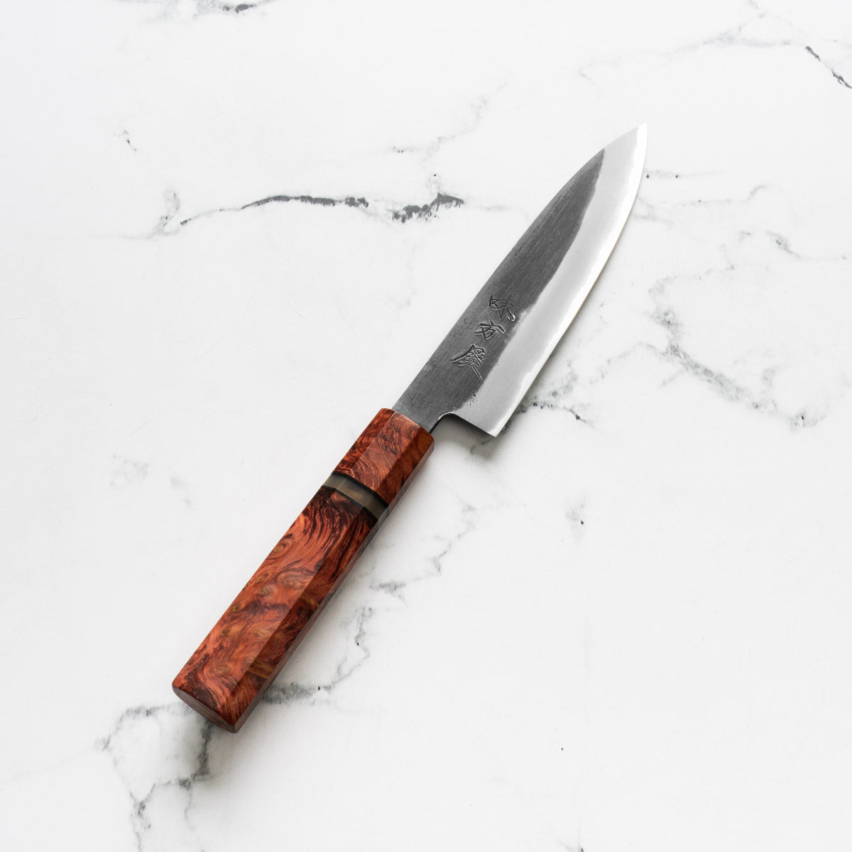 Mutsumi Hinoura Ajikataya White 2 SS Clad Petty 135mm - Resin (Red)