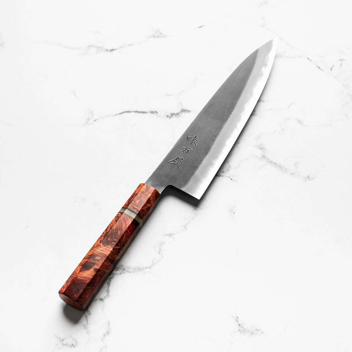 Mutsumi Hinoura Ajikataya White 2 Gyuto 210mm - Resin (Red)
