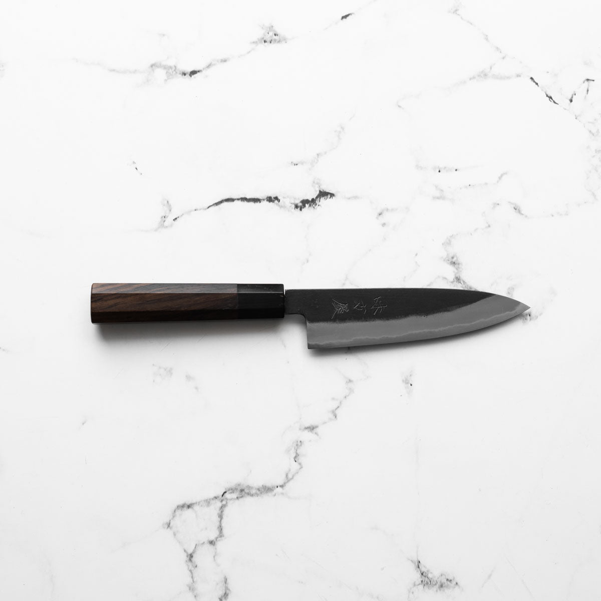 Mutsumi Hinoura Ajikataya White 2 Petty 135mm - Rosewood & Black Horn