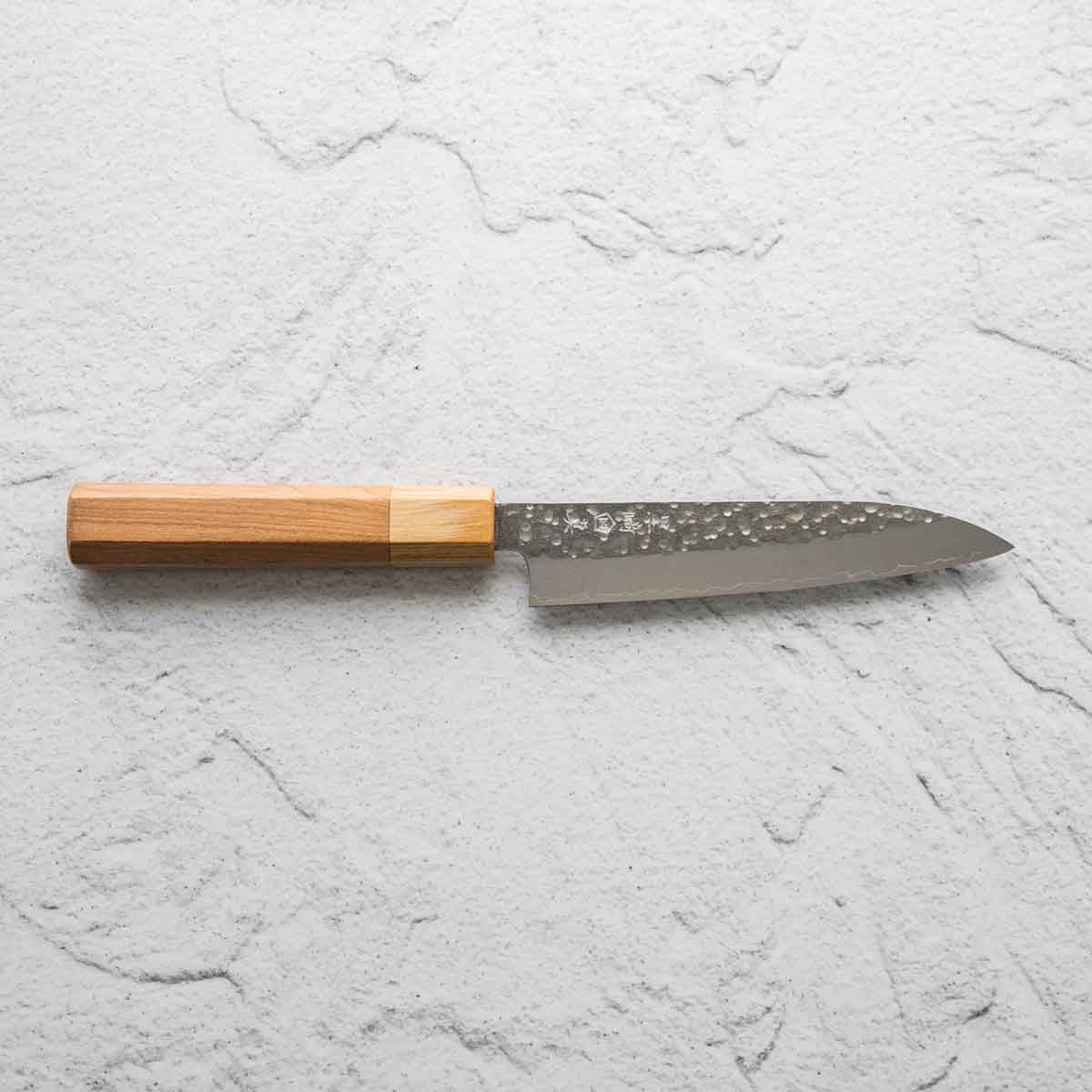 Makoto Kurosaki SG2 Tsuchime Sakura Petty 135mm – Chefs Edge Makoto Kurosaki SG2 Tsuchime Sakura Petty 135mm – Chefs Edge