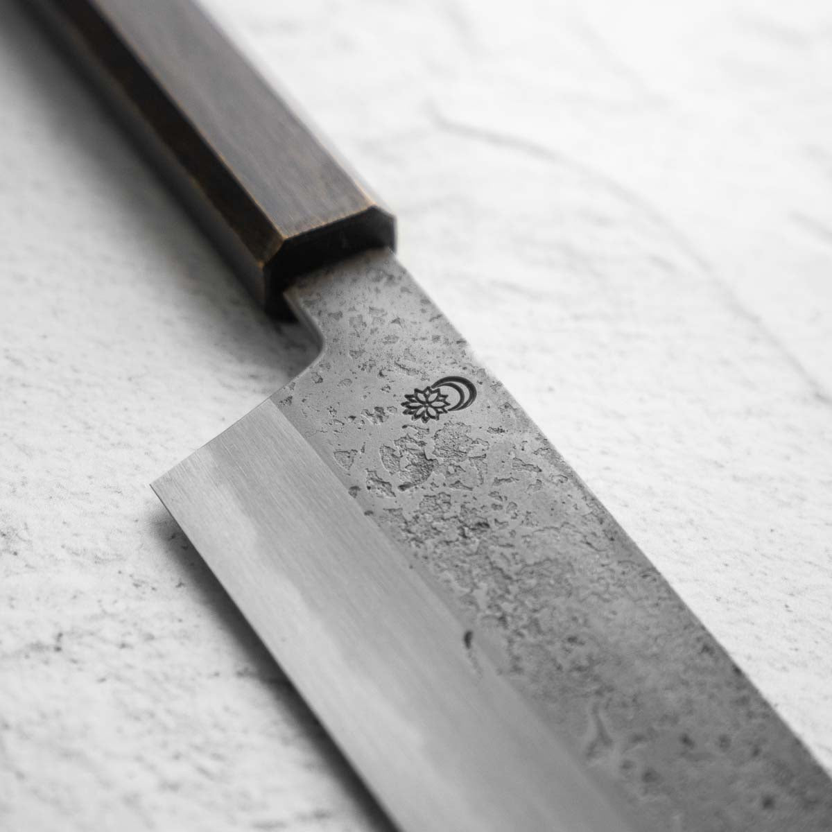 Sakai Kikumori "Kikuzuki Rin" Gyuto 240mm